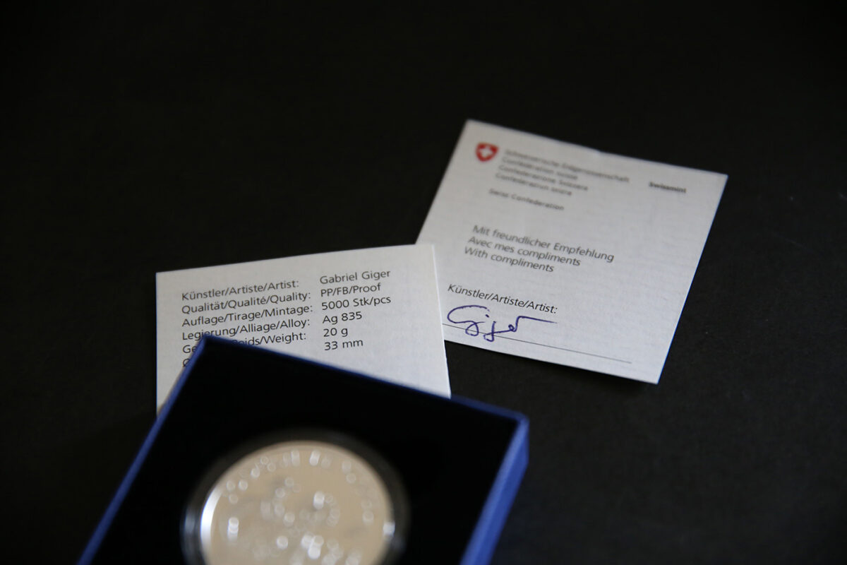 Gigergraphics News Swissmint4 Gigergraphics - Grafik / Cartoons / Werbekampagnen / Webdesign / Karikaturen / Illustrationen / Logos / Corporate Design